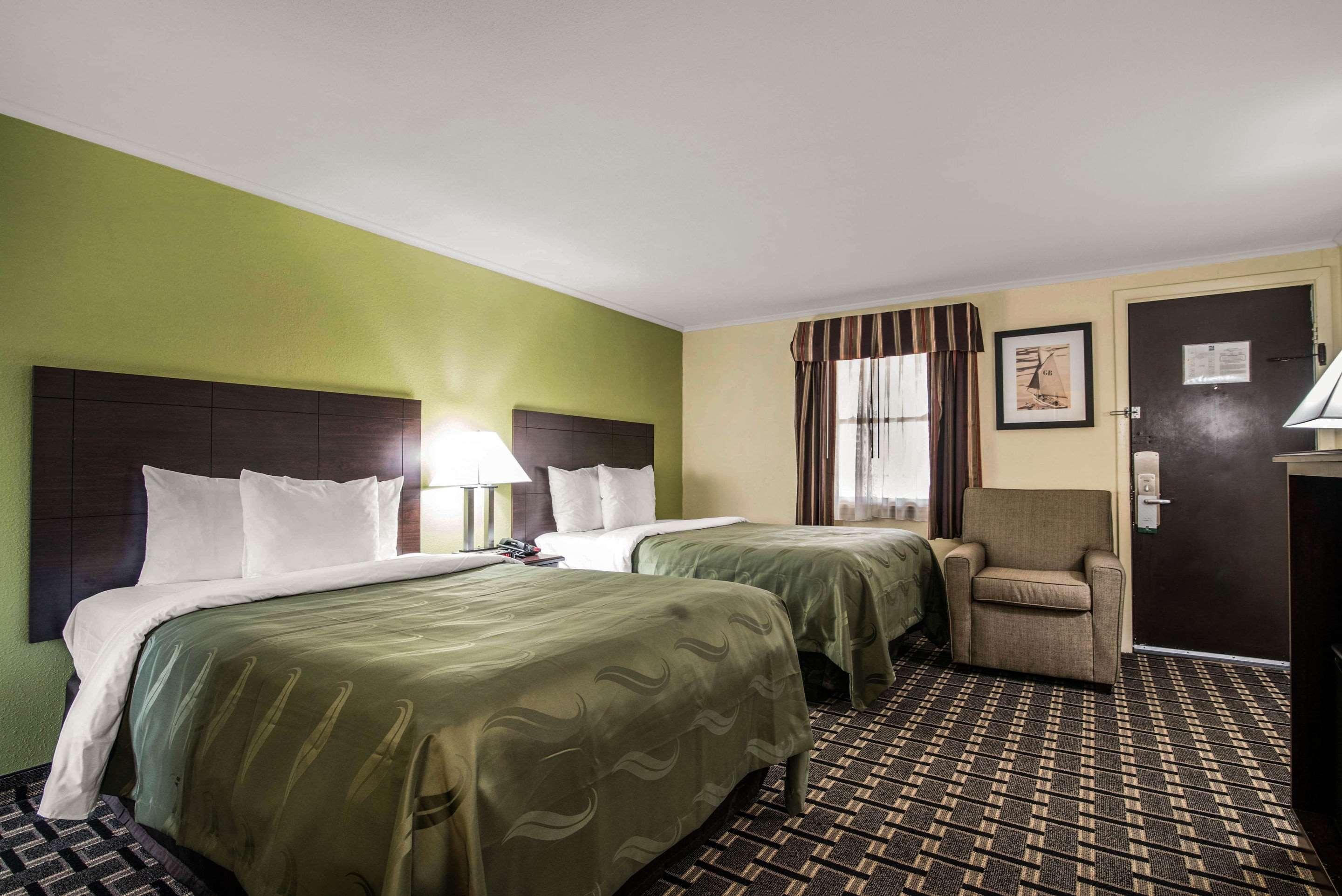 Quality Inn Barre-Montpelier Экстерьер фото