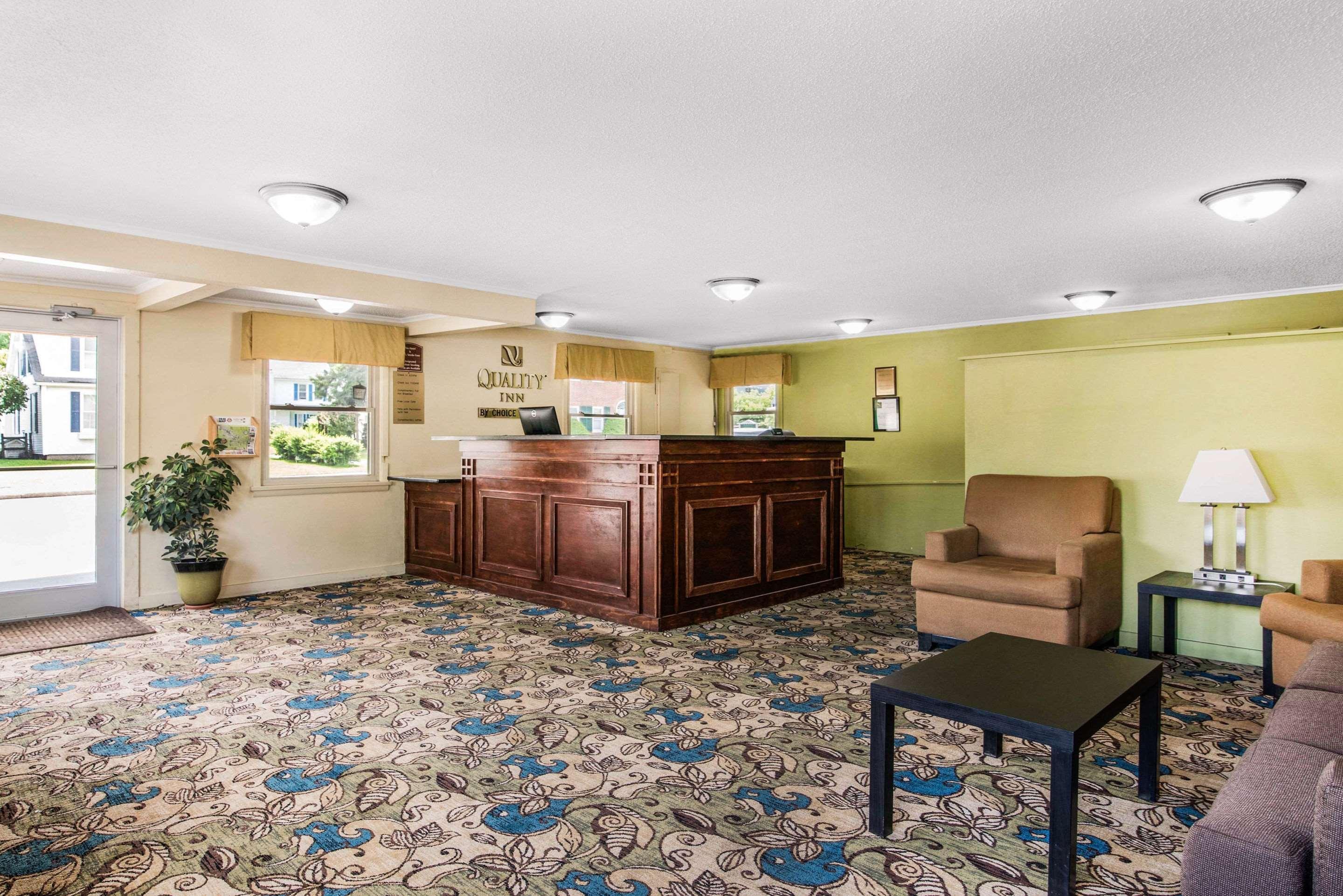Quality Inn Barre-Montpelier Экстерьер фото