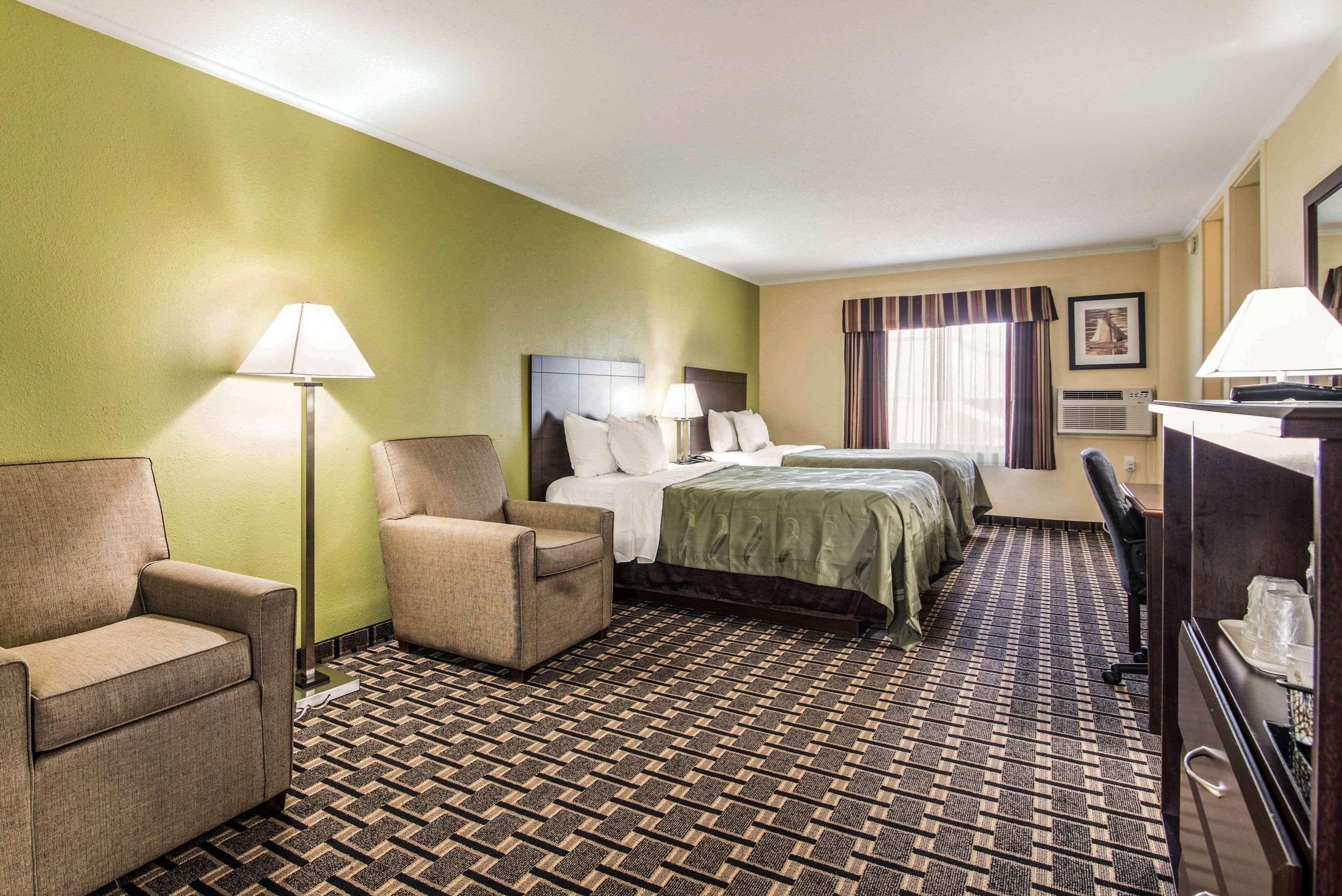 Quality Inn Barre-Montpelier Экстерьер фото