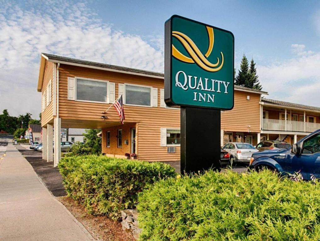 Quality Inn Barre-Montpelier Экстерьер фото