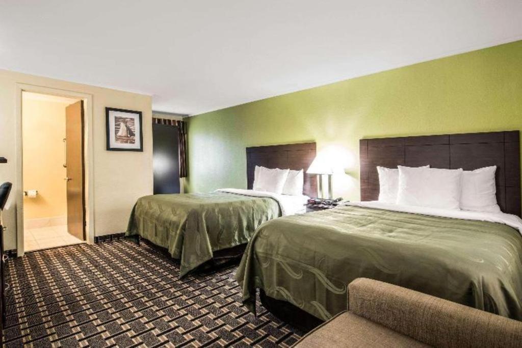 Quality Inn Barre-Montpelier Экстерьер фото