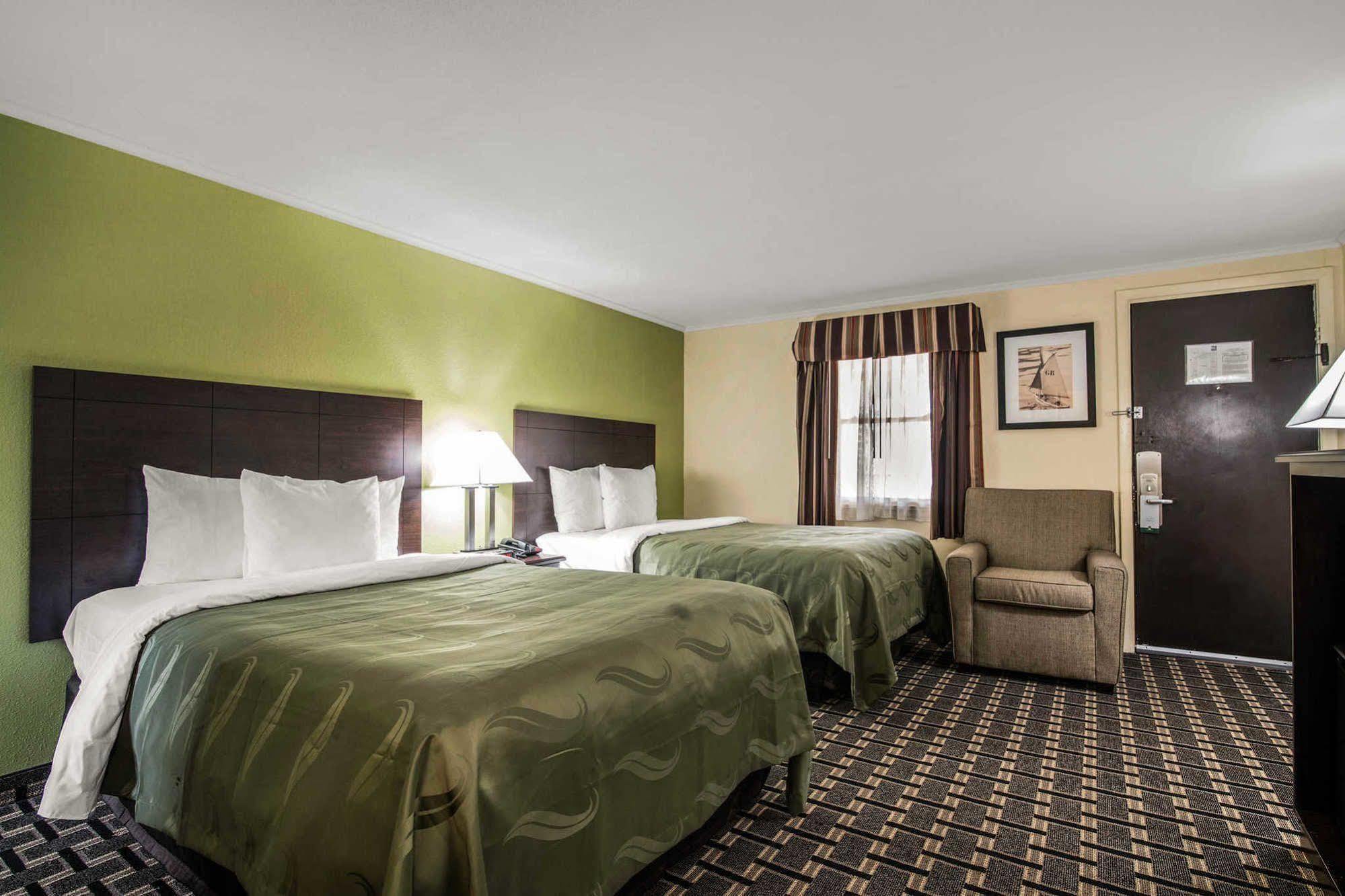 Quality Inn Barre-Montpelier Экстерьер фото